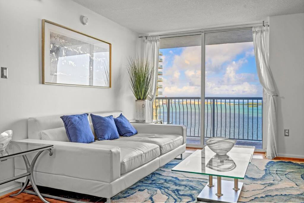 Incredible Ocean View 3 Bedrooms Unit Маями Екстериор снимка