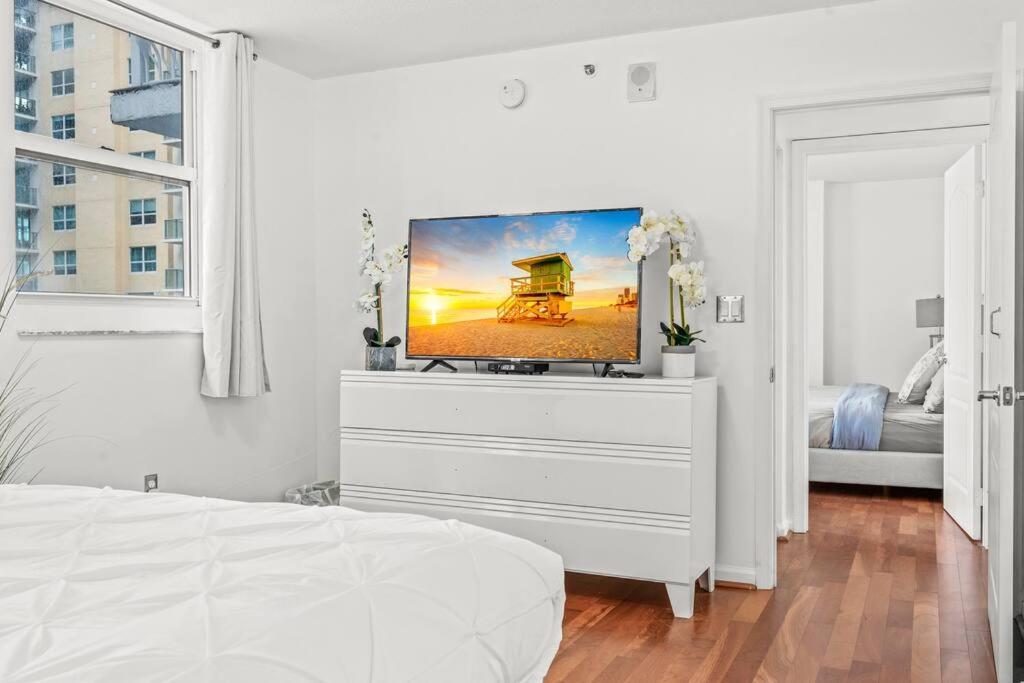 Incredible Ocean View 3 Bedrooms Unit Маями Екстериор снимка